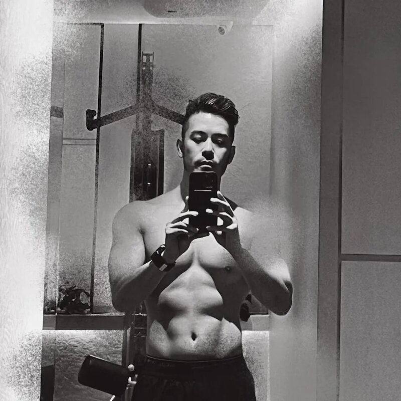 5 沈震軒被網民發現開Uber。（IG@sammysumchunhin）.jpg