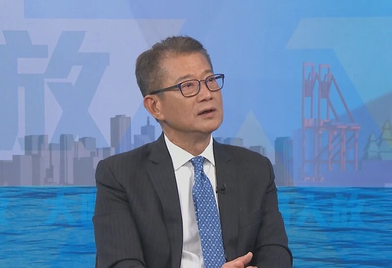 被問會否留低至28-29年看轉虧為盈 陳茂波︰大家一起努力.jpg