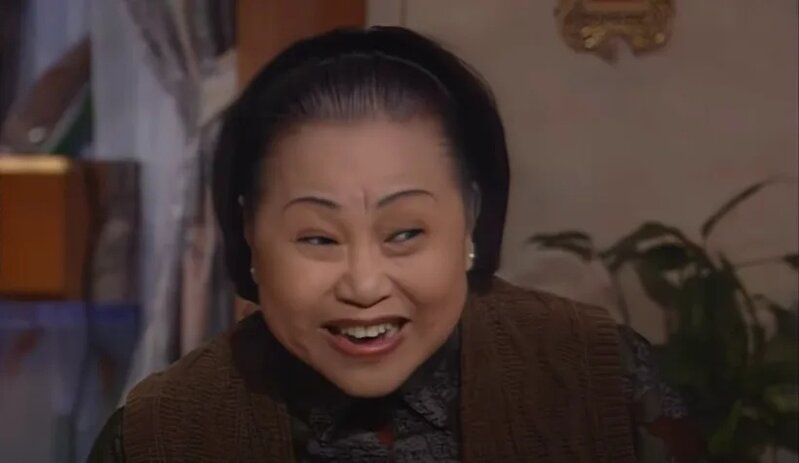 1 當年譚倩紅喺《真情》飾演容姨一角深入民心.jpg