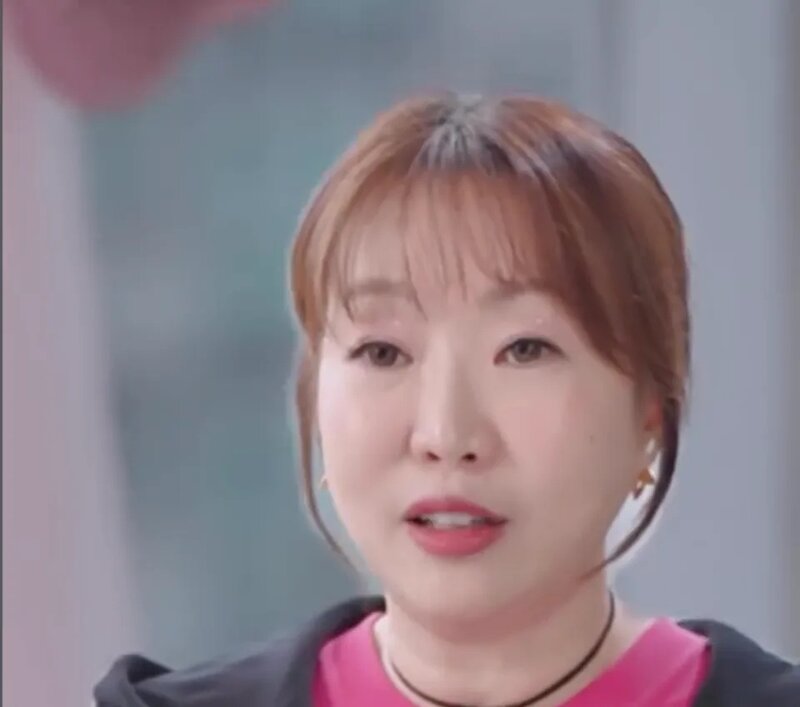 1 唐安麒被網民指「照騙」大方回應︰抬舉咗啦 一個原因唔影新代言相.jpg