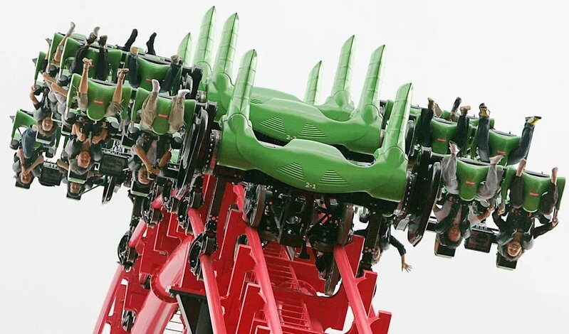 日本樂園過山車輾斃職員 同事認「誤按開關」.jpg