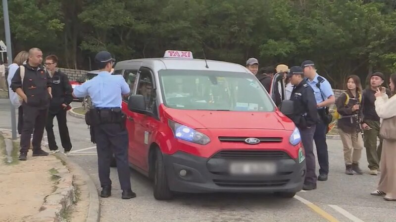 東壩出北潭涌收四百 的士司機涉濫收車資被捕.jpg