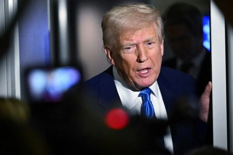 關稅政策引發市場風暴 川普：有問題就該吃藥.jpg