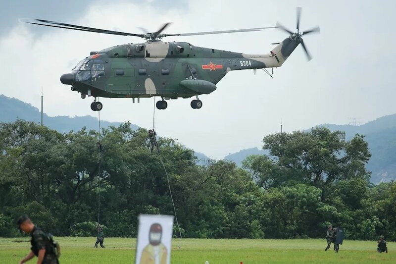 3  石崗機場除了軍事用途，亦會在某些時段借予香港飛行總會作小型飛機訓練。.jpg