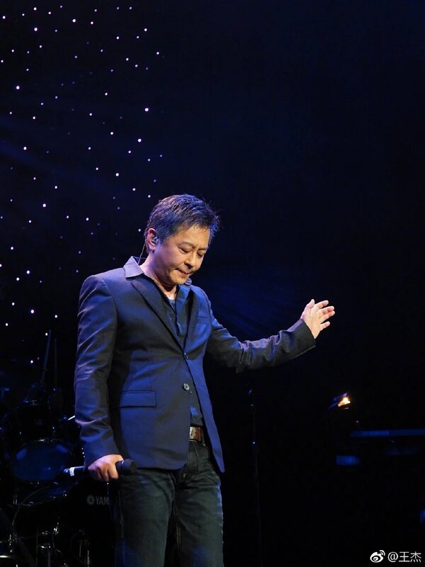 3  王傑曾自稱被落毒而失聲及大量脫髮.jpg