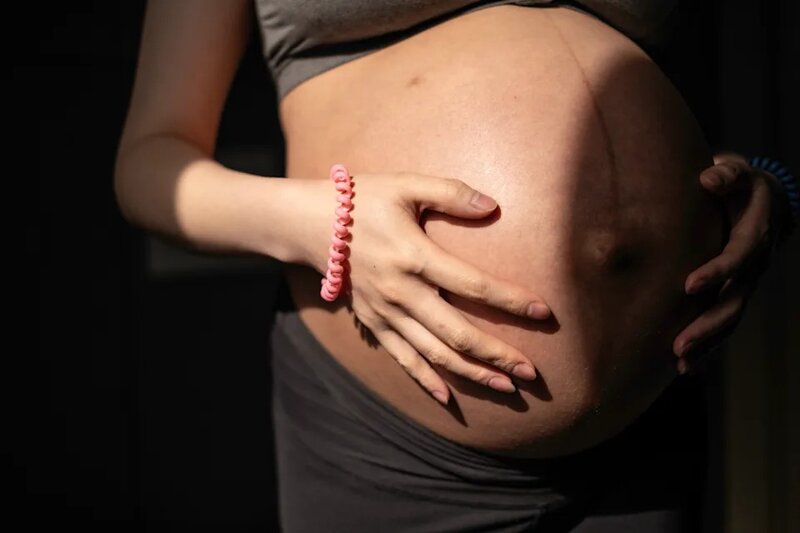 26 歲港女台中誕死胎後失聯 胎兒遺體冷藏近兩年半未取回 被控棄屍罪最高囚 5 年.jpg