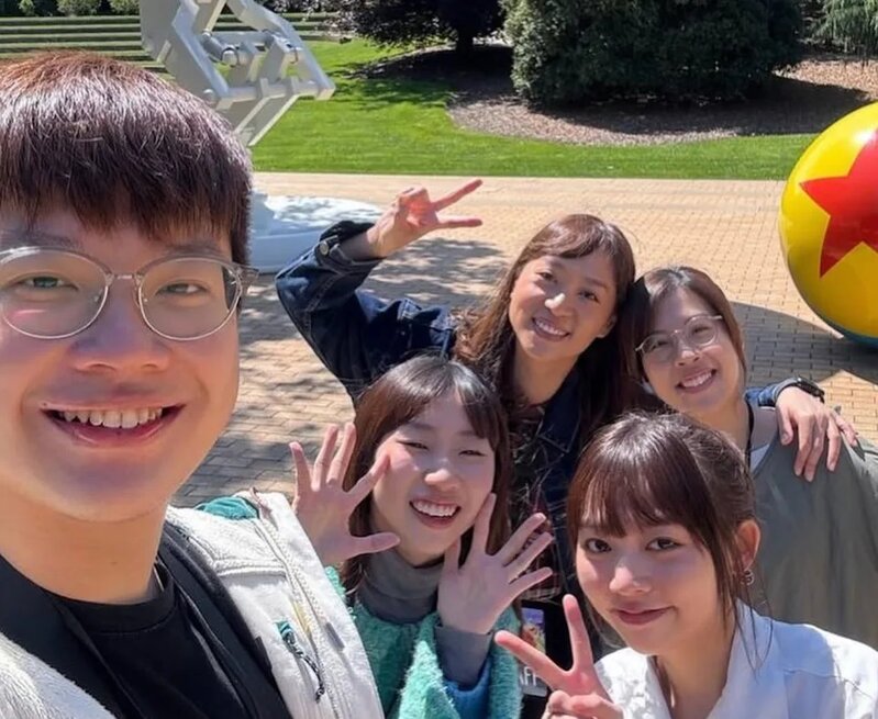 3  文信喺網路創作團隊小薯茄做影片製作人.jpg