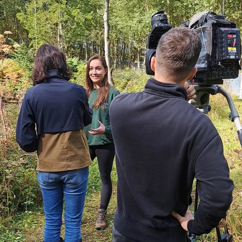 2 Mandy Lieu親自出任莊園董事，不時現身打點一切，亦會代表莊園接受訪問。.jpg