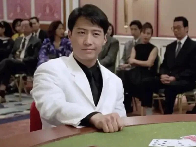 1  黎明是「四大天王」中拍戲和唱歌同樣受到歡迎的代表，被曝拍攝《賭神3》上了真的地.jpg