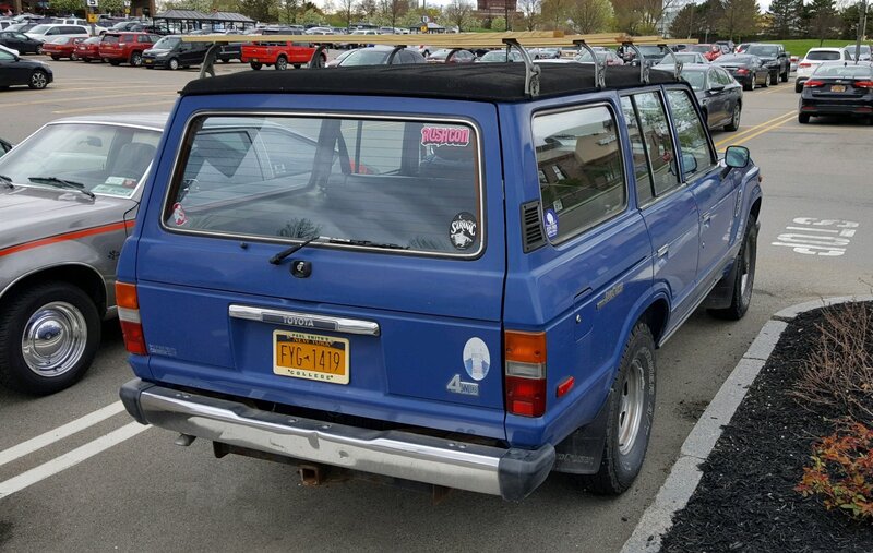 87_landcruiser_blu_buf_r.jpg