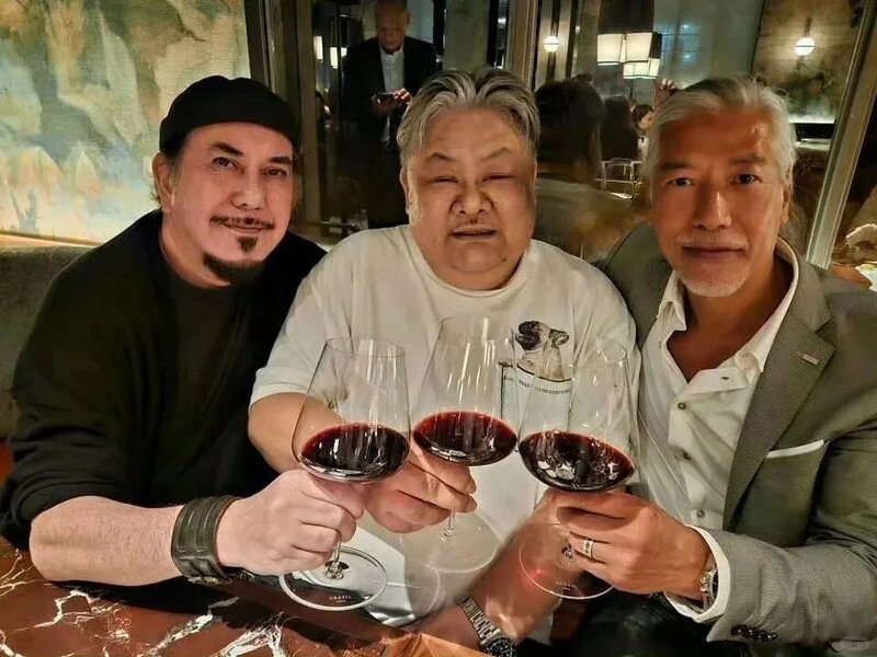 4 左起：黃秋生、林雪、張耀揚亦有出席杜Sir的70歲大壽晚宴。（小紅書圖片）.jpg