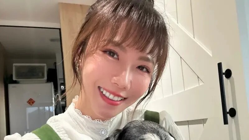 1 大牙在MeToo事件爆發後，承受極大的心理壓力，她勇敢求助精神科，確診為重度憂鬱症.jpg