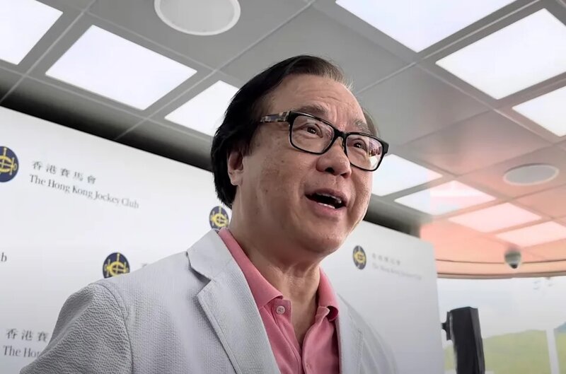 3 蕭楚基不時在公開場合亮相，除了會出席香港話劇團活動外，亦是馬匹「飛躍精英」的馬.jpg