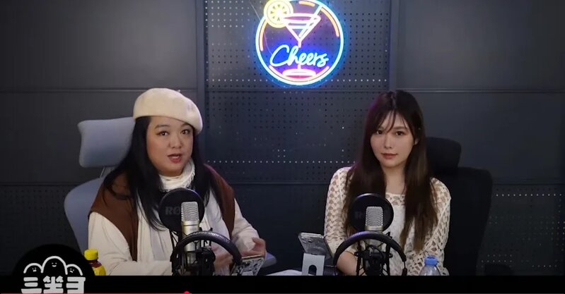 1 李珊珊的網台請來素海霖做嘉賓，兩人對答坦白率直。（YouTube@三坐山影片截圖）.jpg