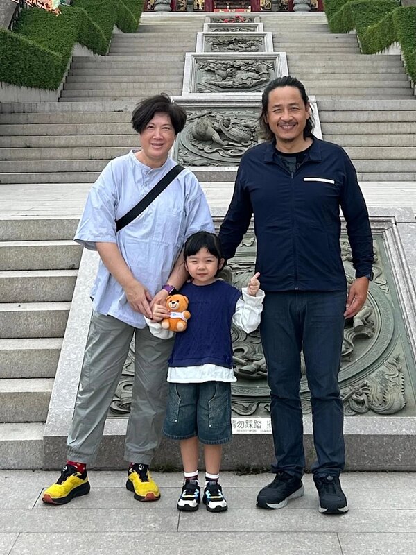 2 黃澤鋒太太陳麗麗現時懷有第二胎.jpg