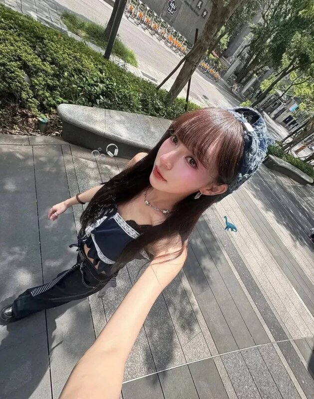 3 林襄的鬆弛系裝扮大獲好評。（圖／翻攝自林襄IG）.jpg