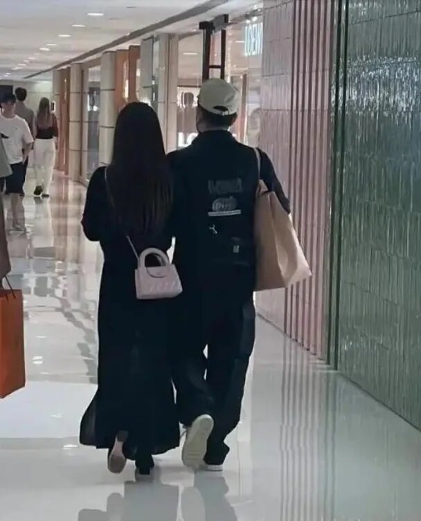 3 郭富城與方媛行蹤曝光。.jpg