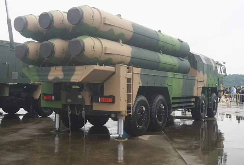 中國被指是發展核武最快國家，圖為去年 11 月珠海航空展上的導彈防禦系統。.jpg