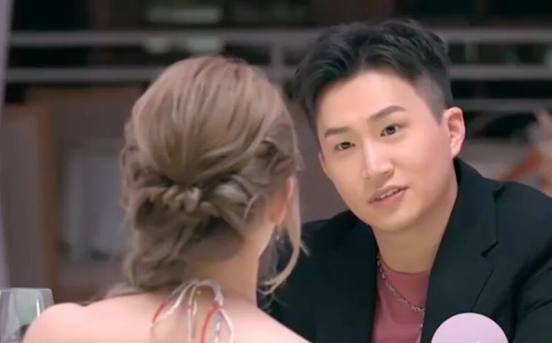 2 女神配對計劃︳葉蒨文保住曾展望 另一對象林澤謙拍過內褲廣告 被爆疑曾因官非入獄？.jpg