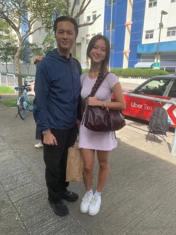 5 帶埋阿爸壯膽。.jpg