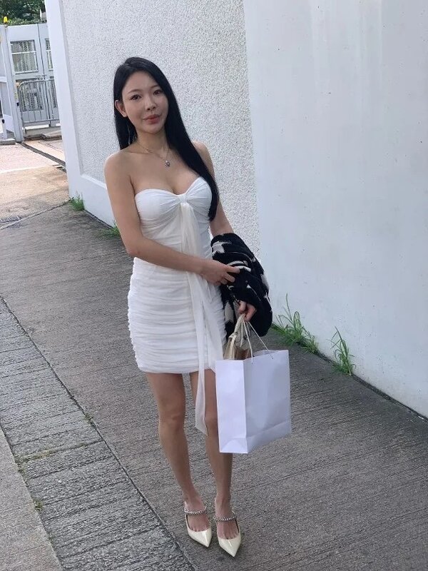 9 Luna，27歲，做金融。.jpg