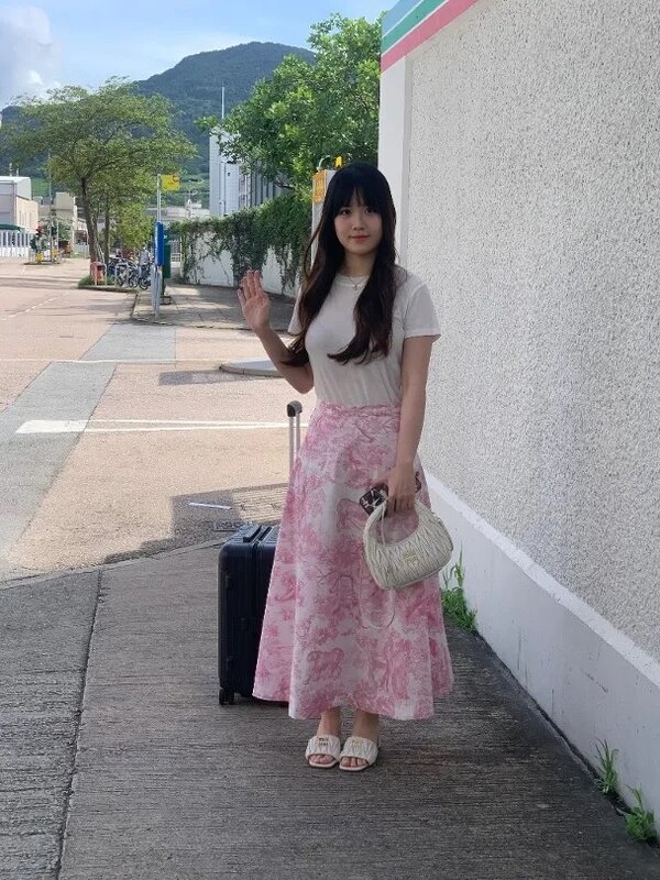 14 「翻版莊子璇」Victoria亦有來面試，打扮清純.jpg