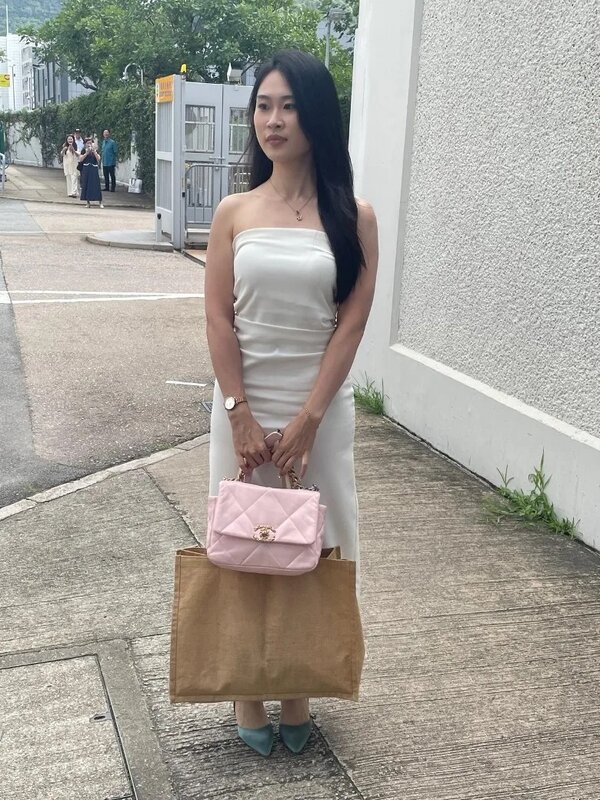 9 莊詩情今年24歲，她來自「荃灣」。.jpg