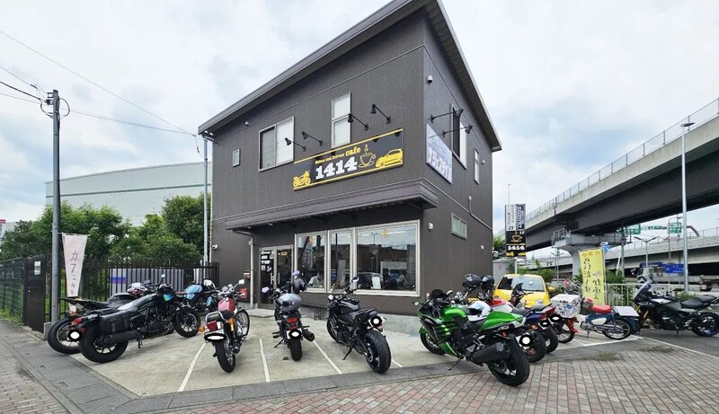1414cafe.jpg