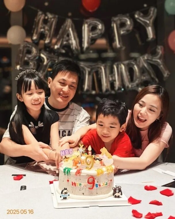 2 李蘊早前爆與富貴老公羅章冠離婚。.jpg