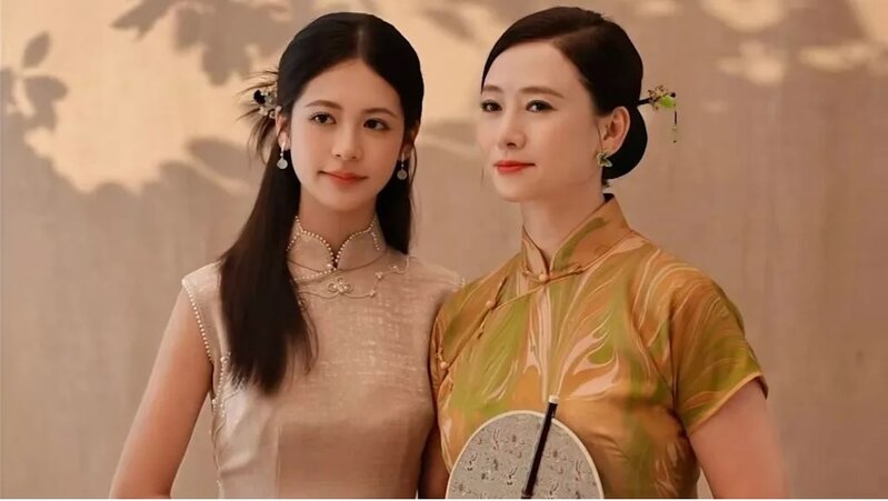 劉蒔氣質與媽媽翁虹如出一轍。（圖片來源：劉蒔Crystal 小紅書）.jpg