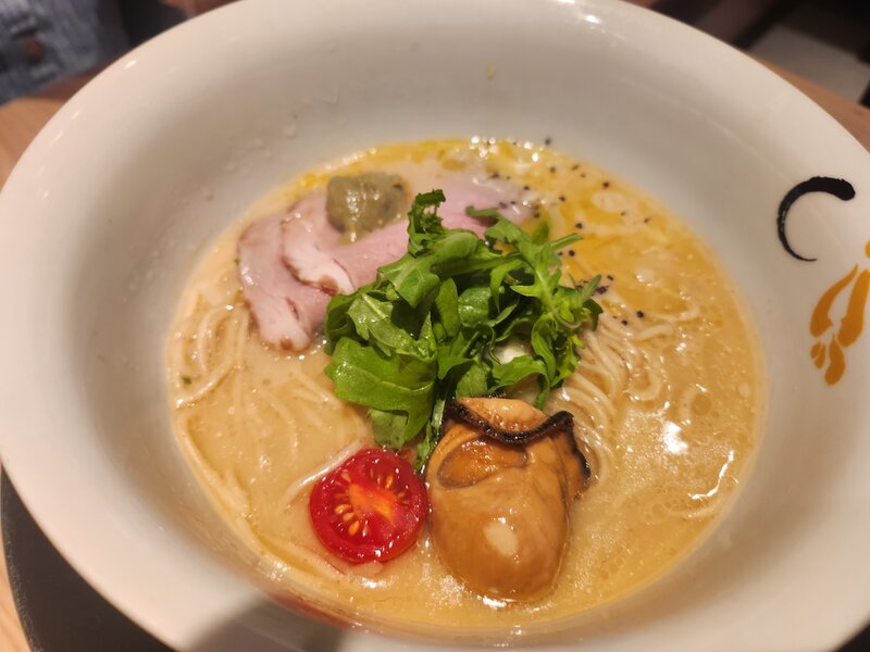 牡蠣白湯拉麵.jpg