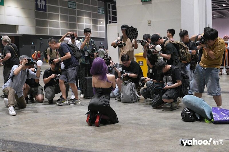 3  「神代利世」吸引大批攝影師的目光.jpg