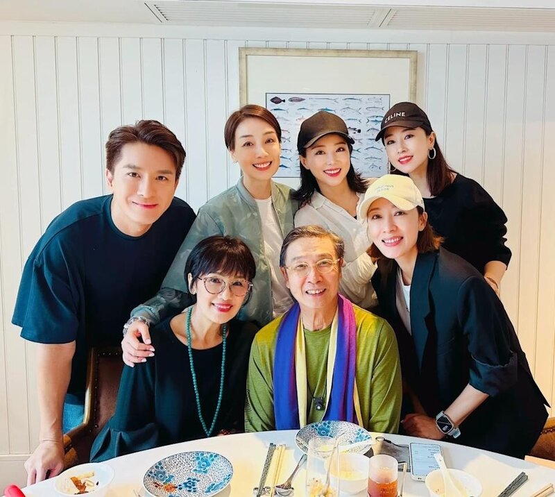 3 雖然離開了TVB，但馬賽與許多演員朋友仍有聯絡，早前上載照片，與劉松仁、馬國明、.jpg