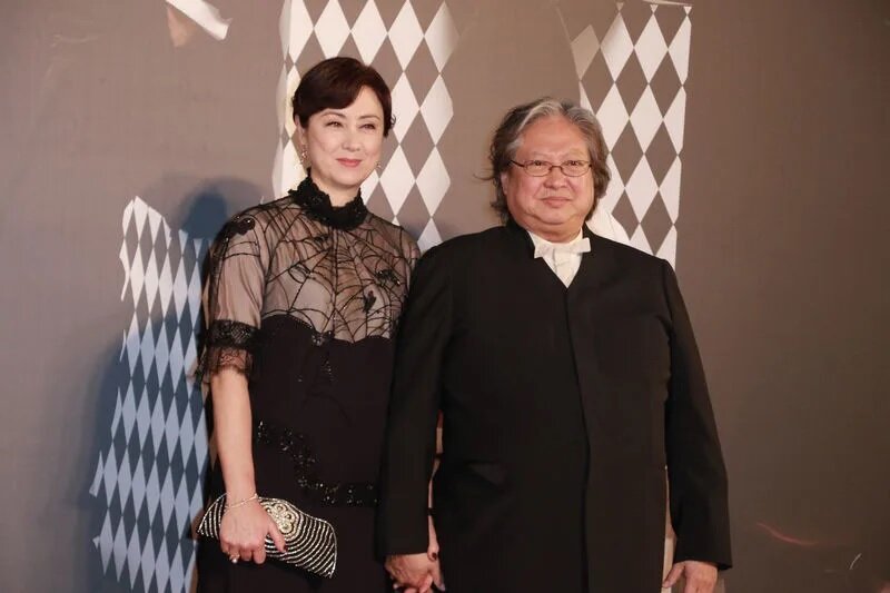 7 洪金寶與太太高麗虹.jpg