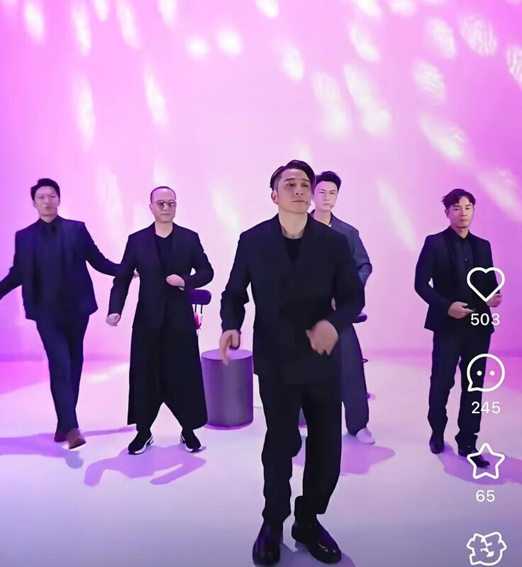 2 王浩信同吳卓羲、郭晉安、歐陽震華等人喺內地直播跳《晚安大小姐》.jpg