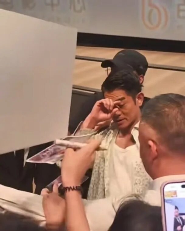 2 郭富城早前險遭粉絲插眼。.jpg