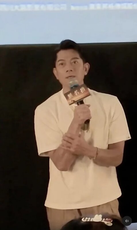 4 希望粉絲能保持一定距離。.jpg