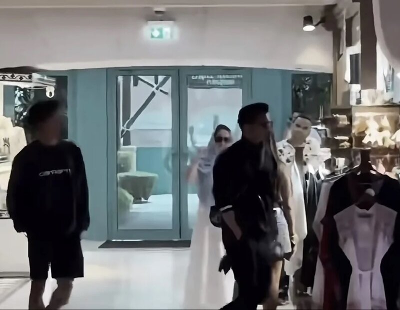 1 謝霆鋒父子被野生捕獲.jpg