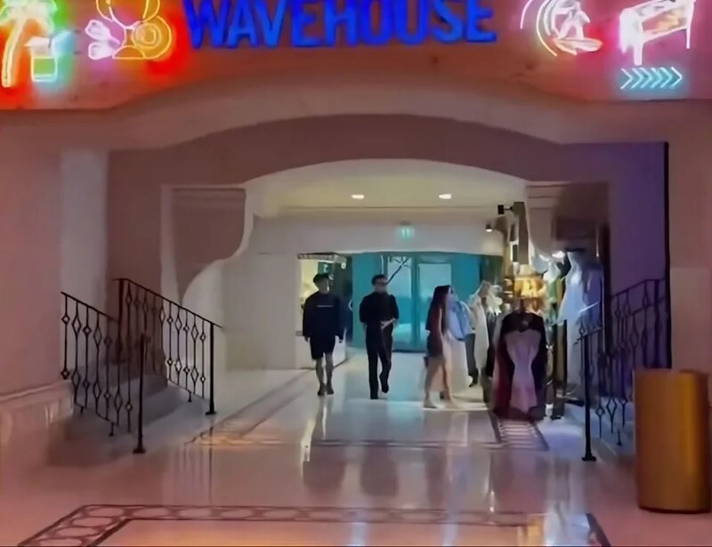 2 謝霆鋒父子被野生捕獲.jpg