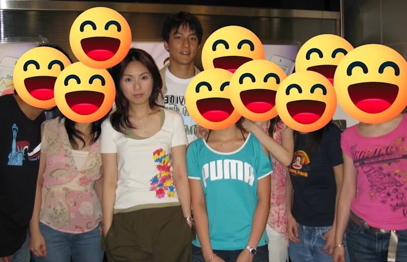 2 楊千嬅被指多年前拍戲與客戶合照黑面.jpg