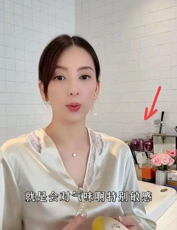 6 方媛大晒護肚秘密。.jpg