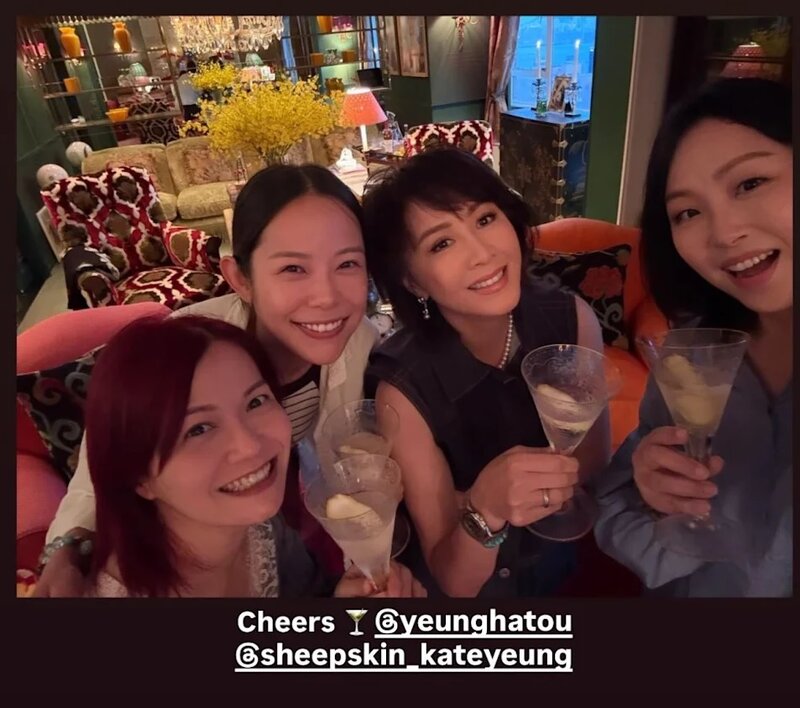 1  早前演過舞台劇嘅劉嘉玲，搵咗多位劇場中人同黃子華慶生.jpg