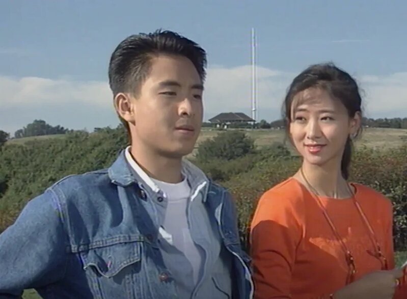 4 翁虹當年同董驃、沈殿霞、李麗蕊、彭健新及梁思浩合演《富貴冤家》.jpg