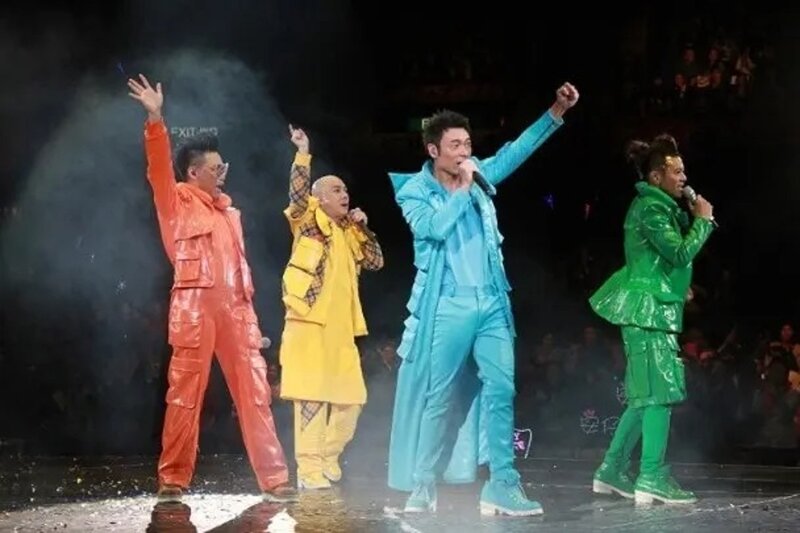 2 蘇永康早前同BIG FOUR一齊開騷。.jpg