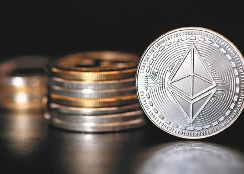 75歲翁墮虛擬貨幣投資騙案 2個月內轉帳19次被呃2620萬元.jpg