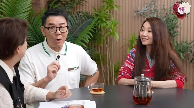 1 王書麒同許秋怡不時一齊登台.jpg