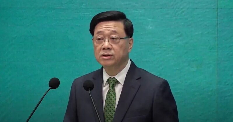 打擊追風逐浪｜李家超：有意見希望以法律針對行為 政府通盤考慮 保安局會作研究.jpg