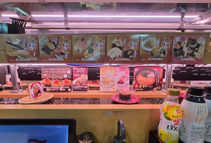 3 壽司郎荔枝角分店今天(9日)仍有介紹「秋の味巡祭 」食品，已不見焦糖慕絲蛋糕的圖片。.jpg