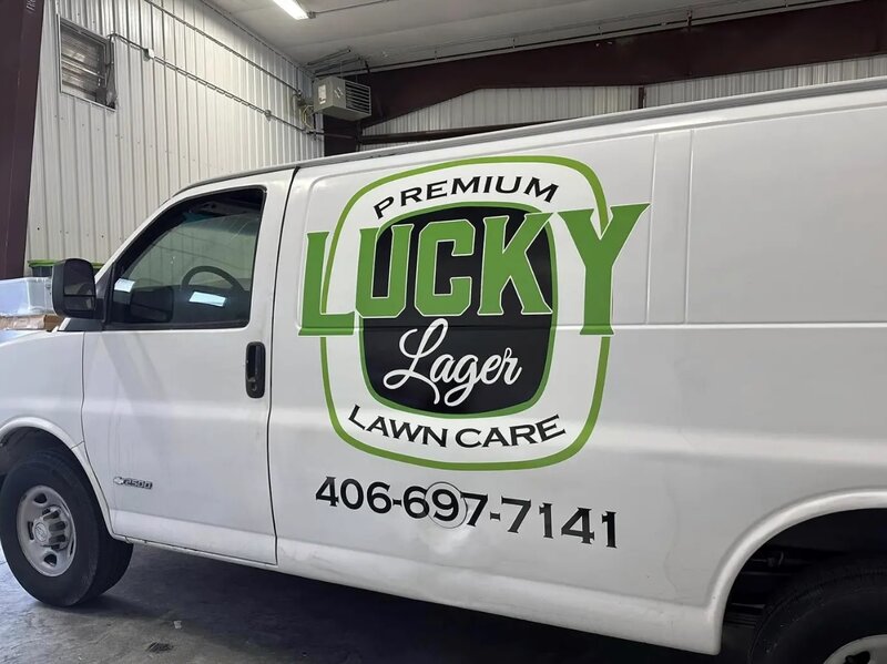 luckylagerlawncare.jpg