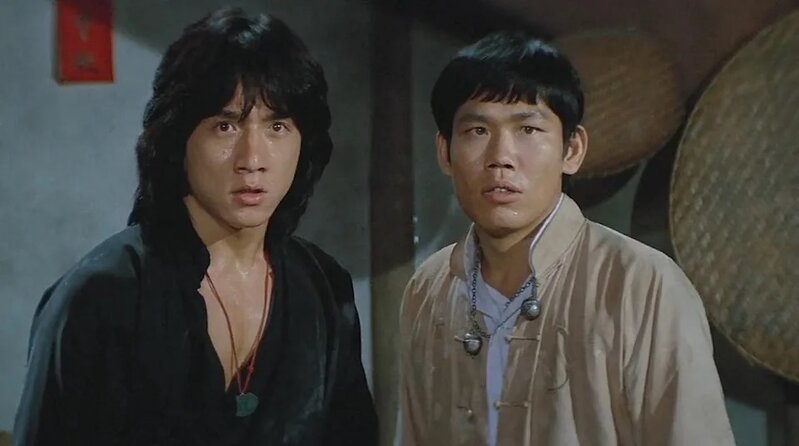 1  「成家班」前成員71歲武師「火星」怒轟成龍壓榨薪酬兼苛刻 受重傷後被嘲：似隻龜冇反應.jpg